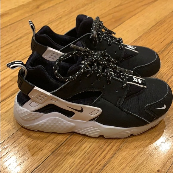 nike kids huarache run